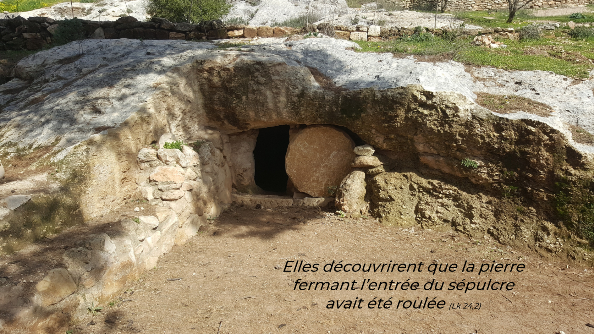 La pierre avait été roulée (c) gemeinfrei Pixabay auf Pfarrbriefservice